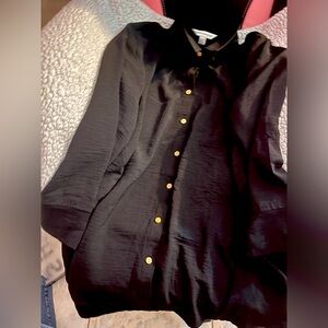 Black medium blouse for work and business casual!